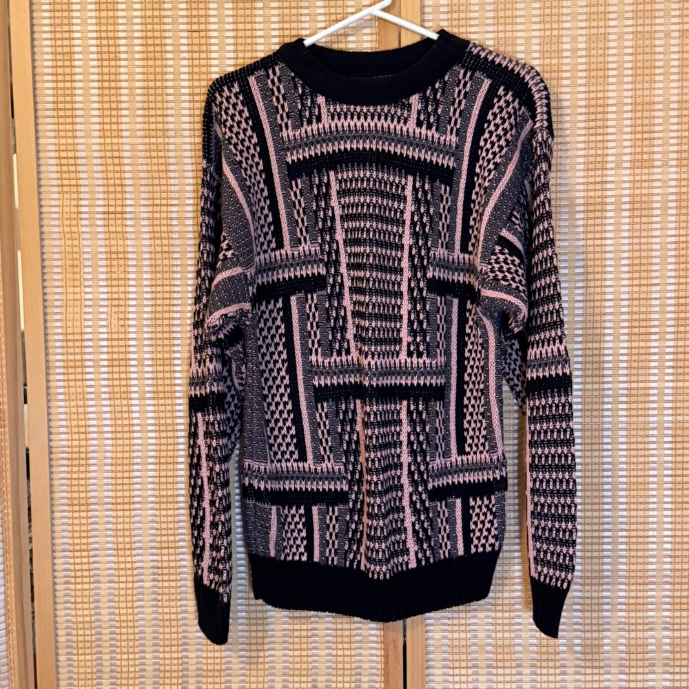 Vintage Generra Mens Medium Pink Black Geometric Cotton Knit Sweater Made in USA